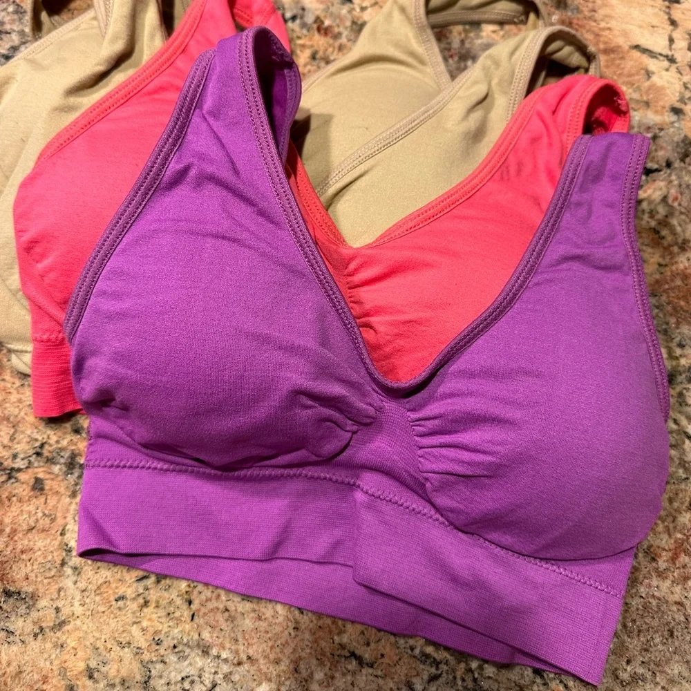 Bra - Picture 1 of 1